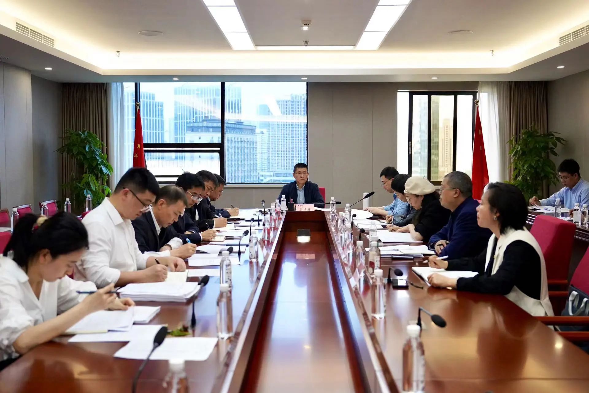 省鸿运国际集团召开纪检监察系统事情会 安排安排第二季度纪检监察事情