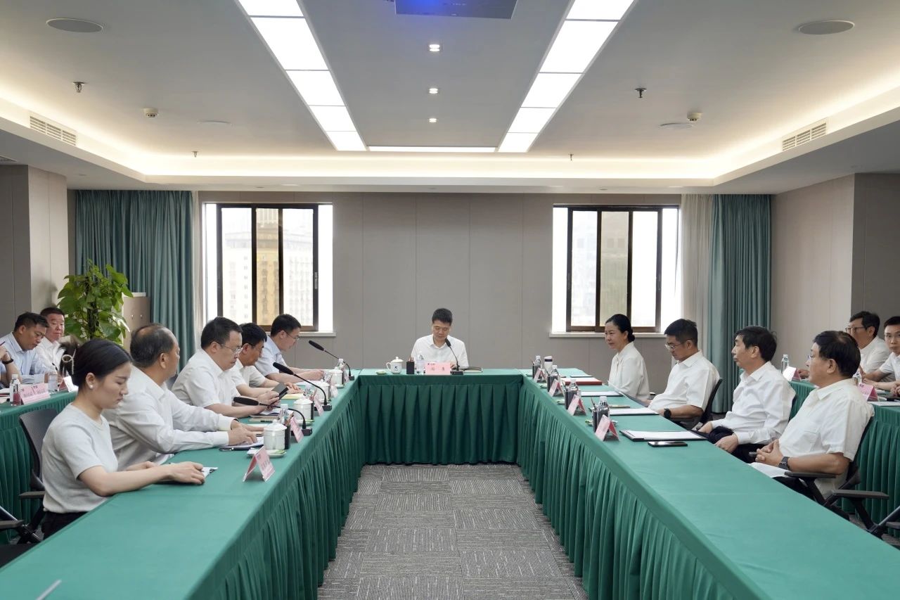 省鸿运国际集团新任外部董事到岗履职